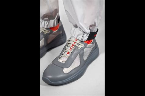 prada schuhe 2018 19|Prada Linea Rossa Fall Winter 2018.